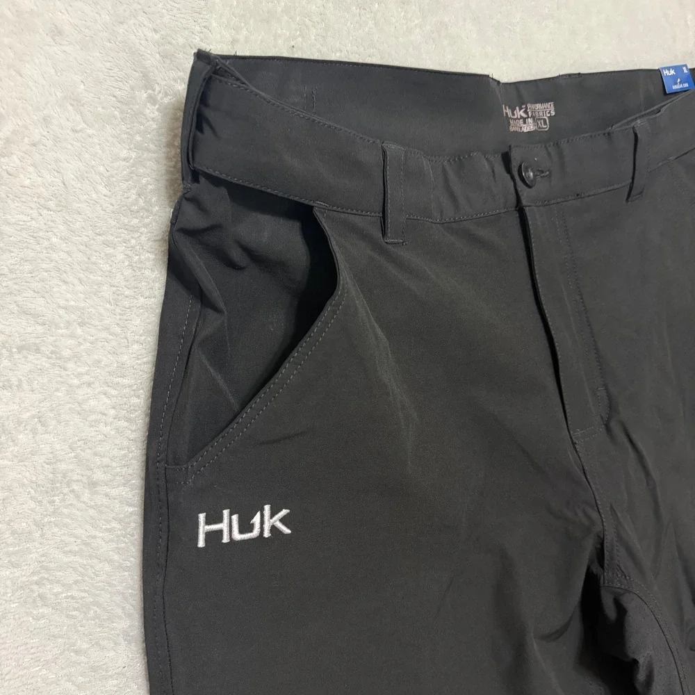 Huk Performance Fishing Mens XL Black Waypoint 10.5